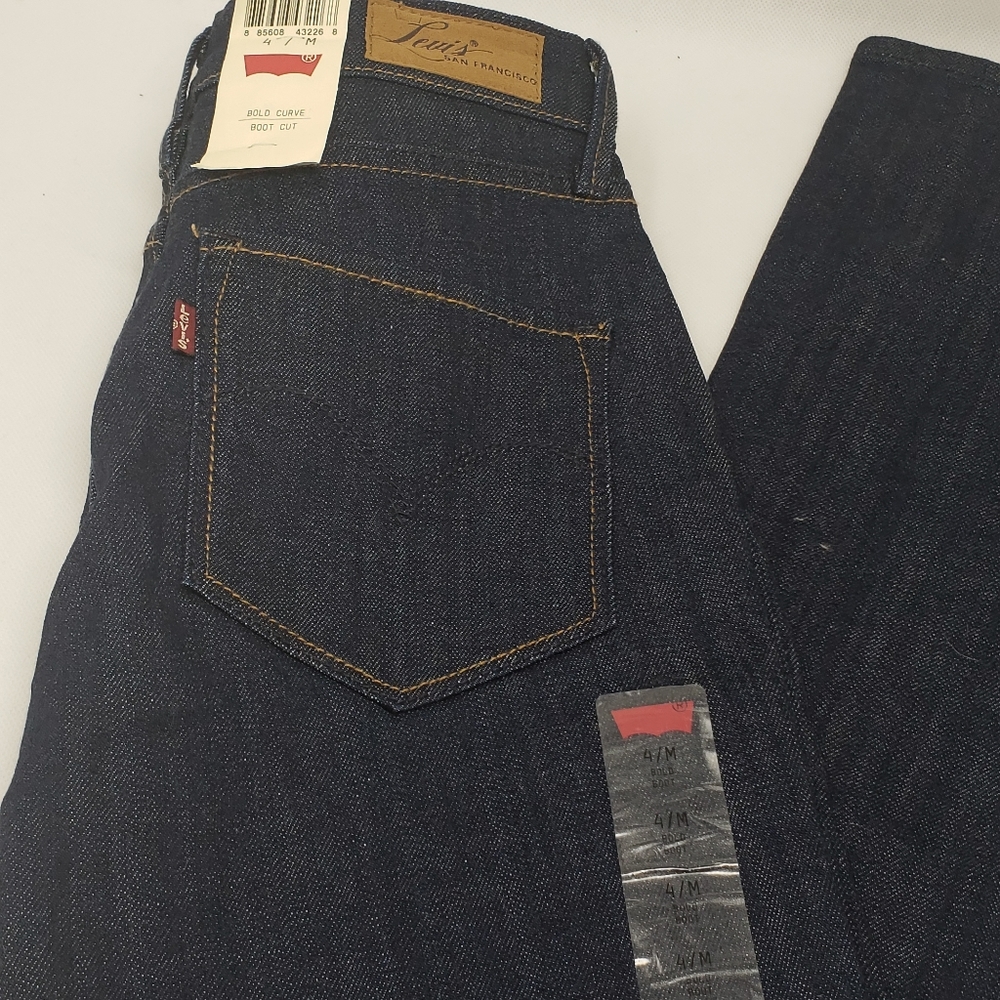 Nwt levis curve I'd bold curve jeans